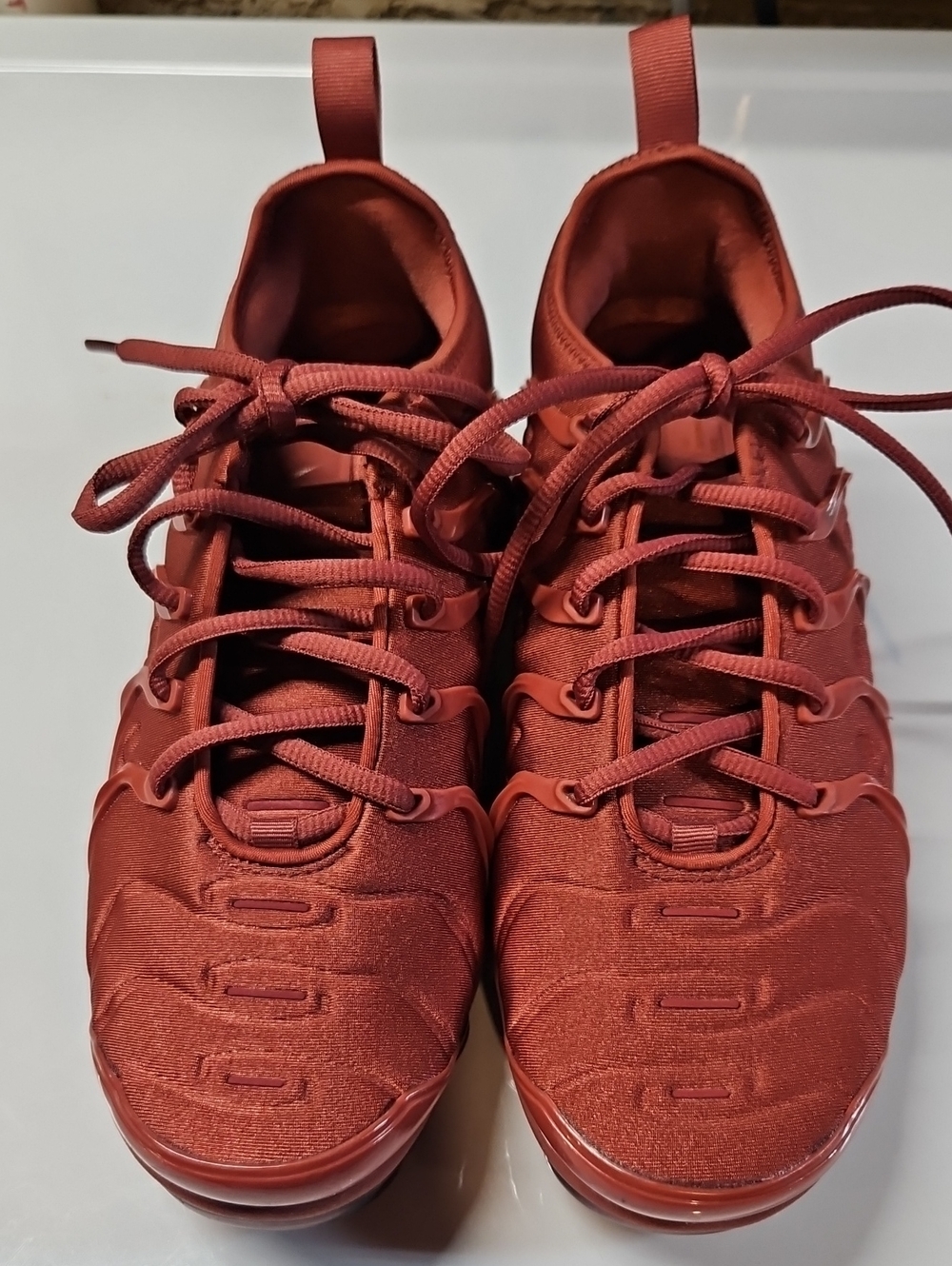 NIKE AIR VAPOR MAX PLUSE BURGUNDY  US 8.5 FQ8878-661